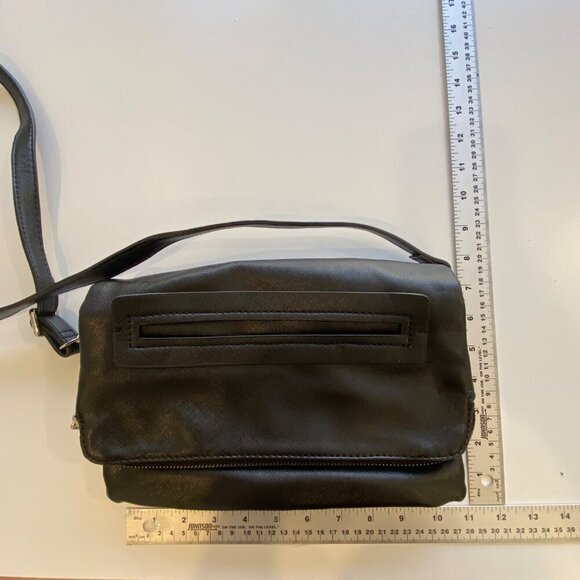 Co-Lab Black Crossbody Bag With Adjustable Strap & Multiple Compartments - Picture 13 of 16